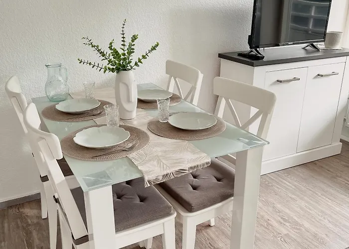 Strandnahe Wohnung Mit Meerblick